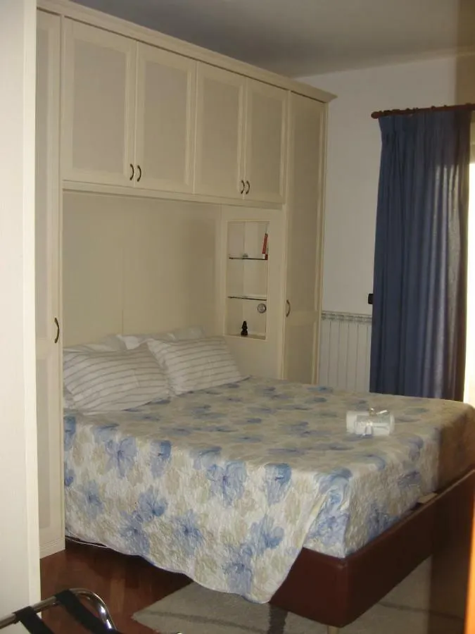 Mezzocammino Short Rent Apartment - Ciu5125 Rome